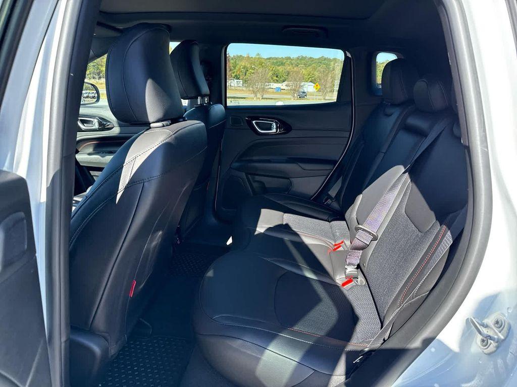 new 2026 Jeep Compass car, priced at $36,289