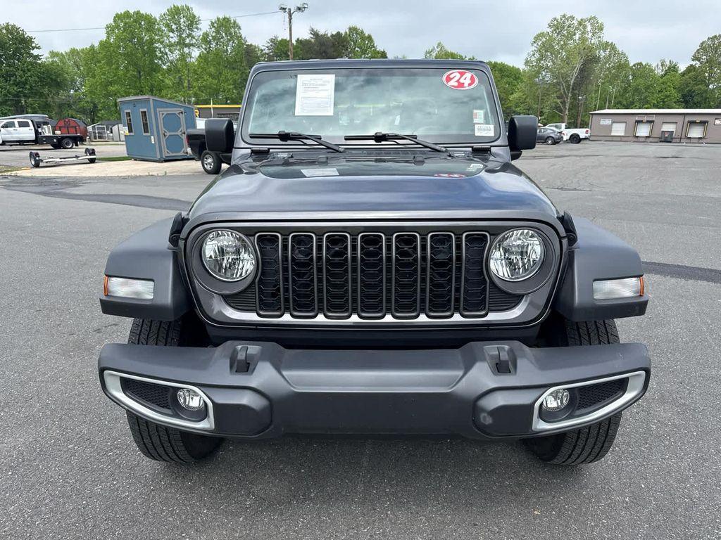 used 2024 Jeep Gladiator car, priced at $37,696