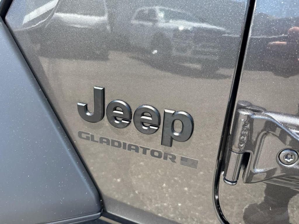 used 2024 Jeep Gladiator car, priced at $37,596