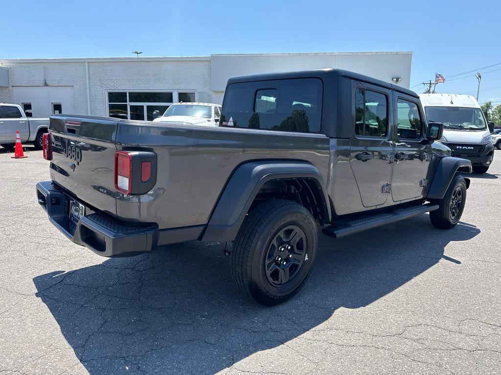 used 2024 Jeep Gladiator car, priced at $37,596