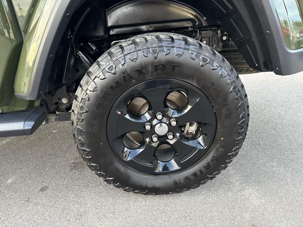 used 2021 Jeep Gladiator car, priced at $28,897