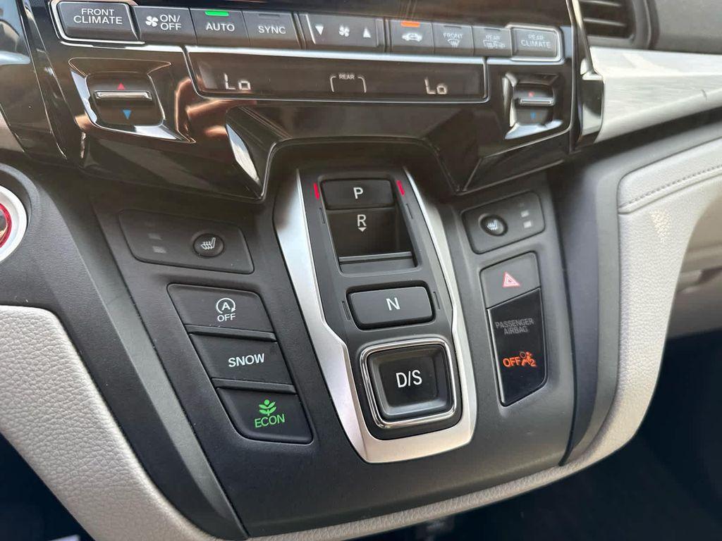 used 2024 Honda Odyssey car, priced at $35,797