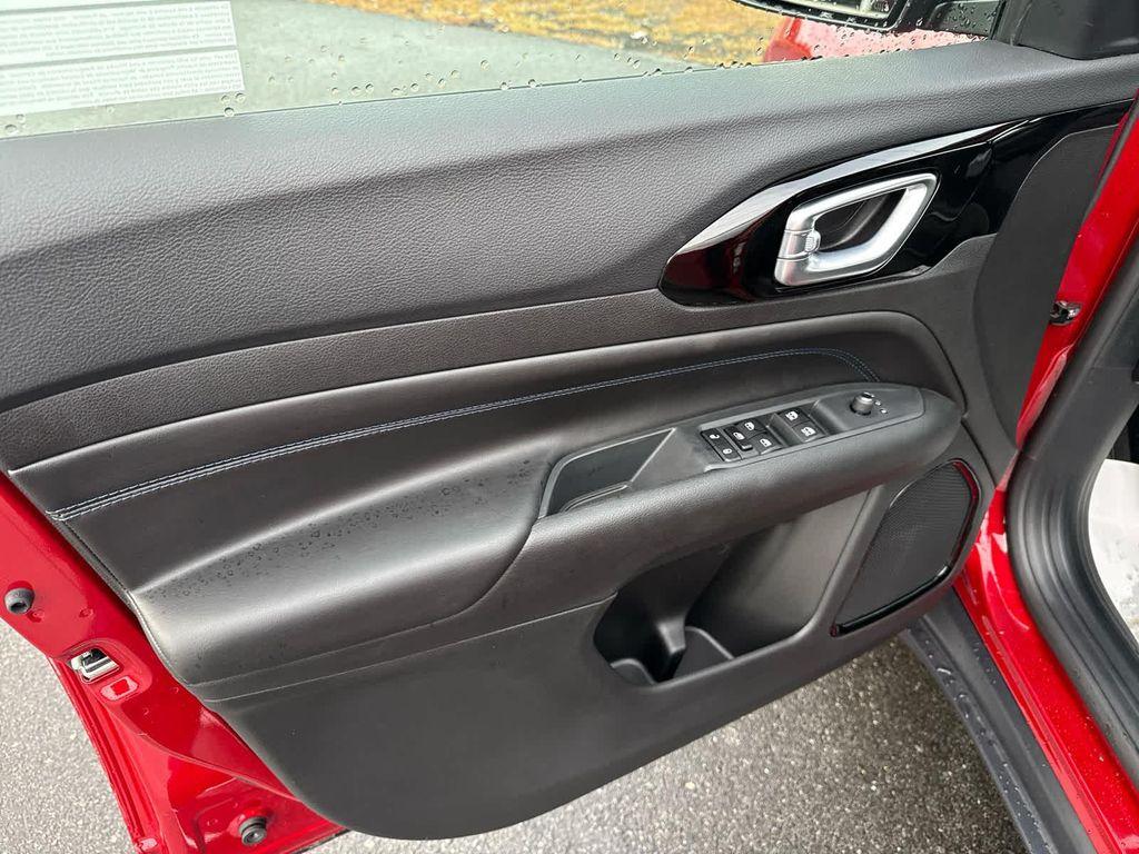 new 2026 Jeep Compass car, priced at $33,998