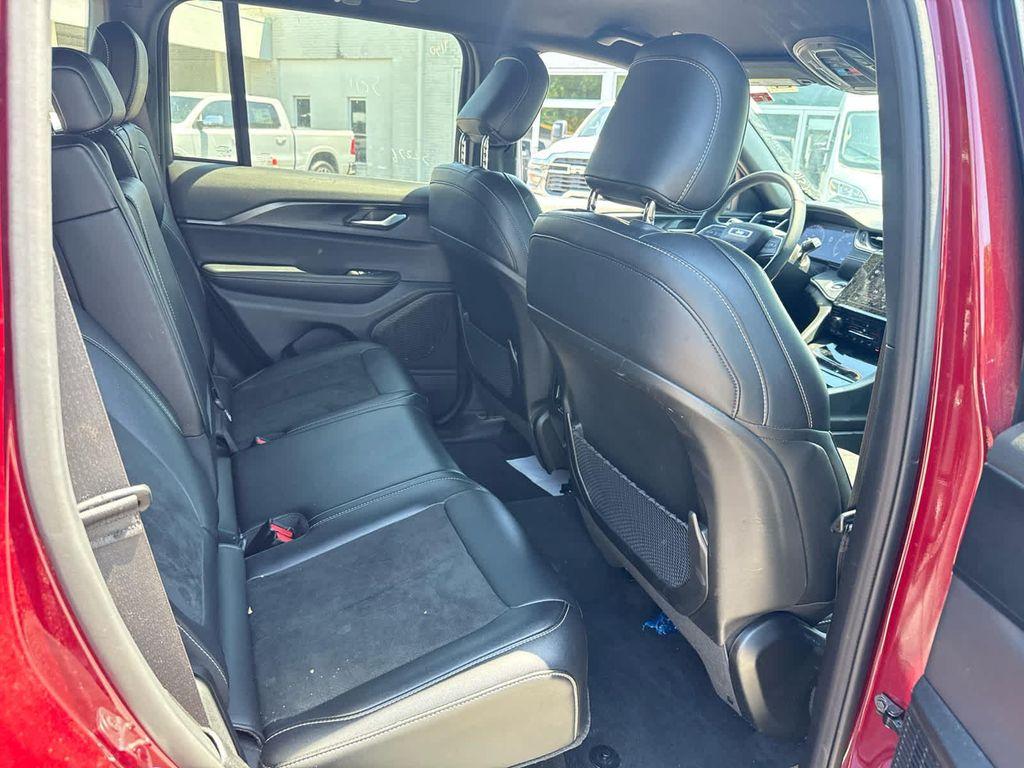 used 2025 Jeep Grand Cherokee car, priced at $36,698