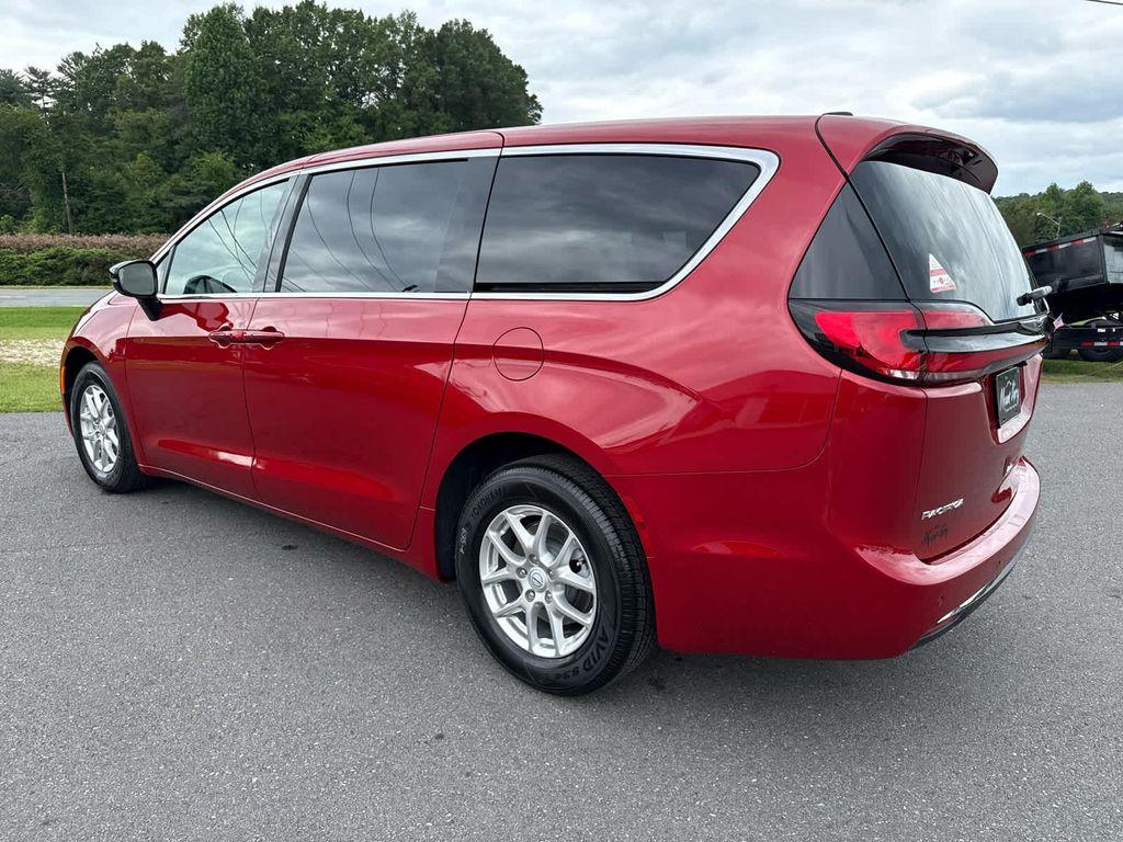 new 2026 Chrysler Pacifica car, priced at $44,987