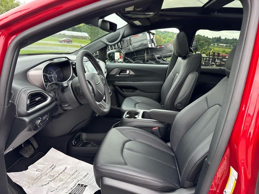 new 2026 Chrysler Pacifica car, priced at $44,987