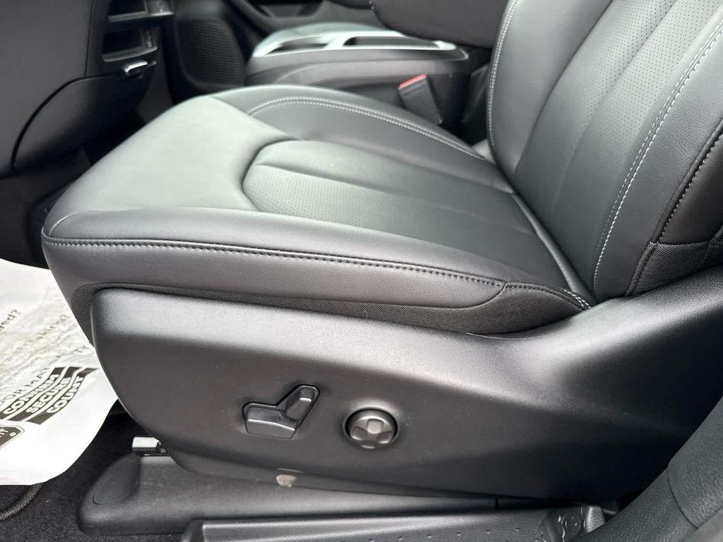 new 2026 Chrysler Pacifica car, priced at $44,987