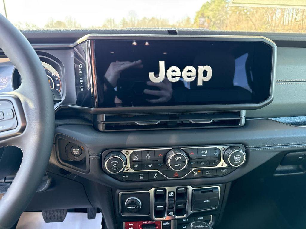 new 2026 Jeep Gladiator car, priced at $57,987