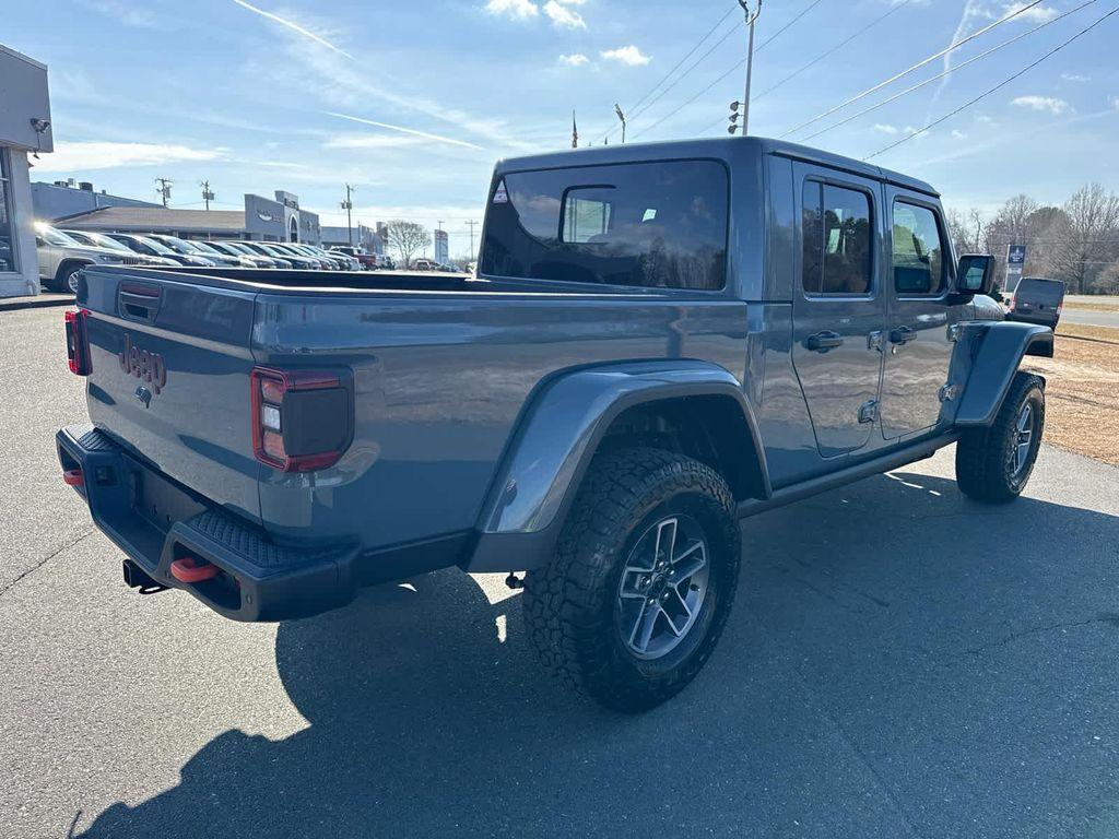 new 2026 Jeep Gladiator car, priced at $57,987