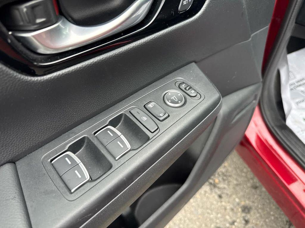 used 2024 Honda CR-V Hybrid car, priced at $36,596