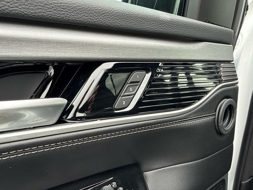 new 2026 Jeep Grand Wagoneer car, priced at $75,786