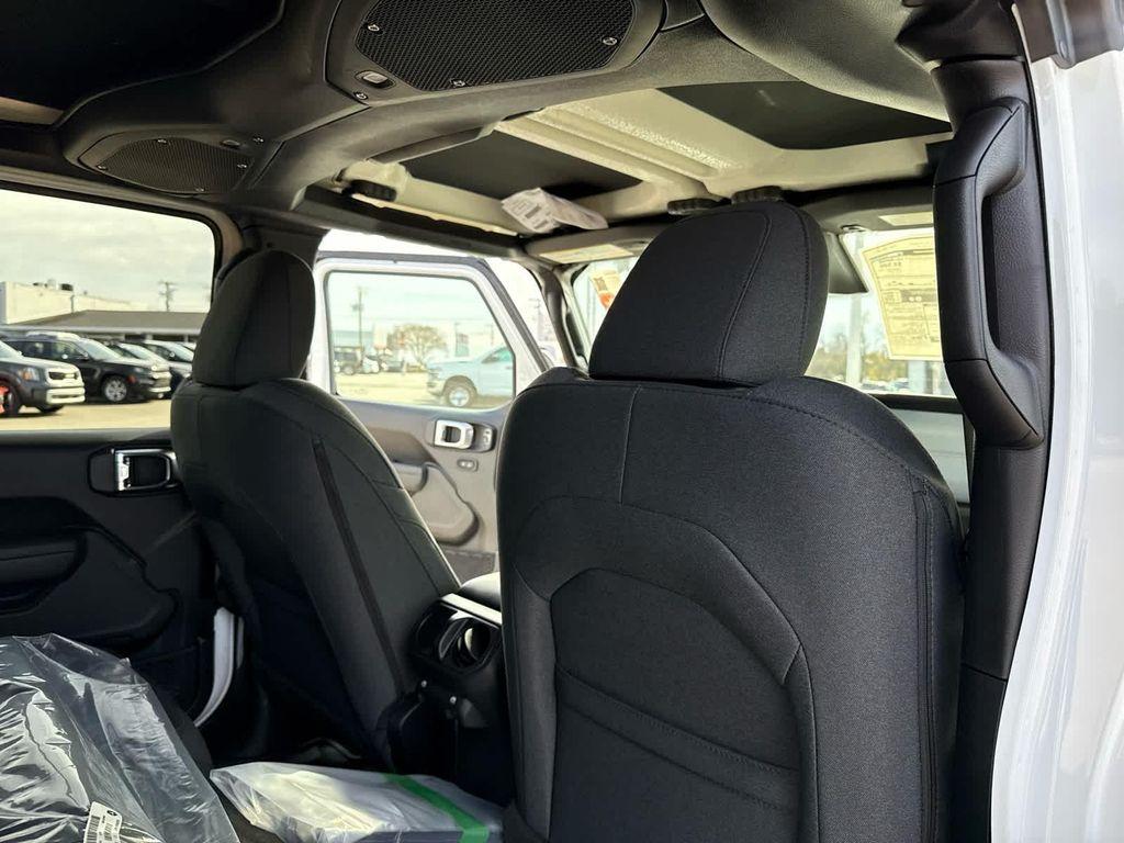 new 2026 Jeep Gladiator car, priced at $49,897