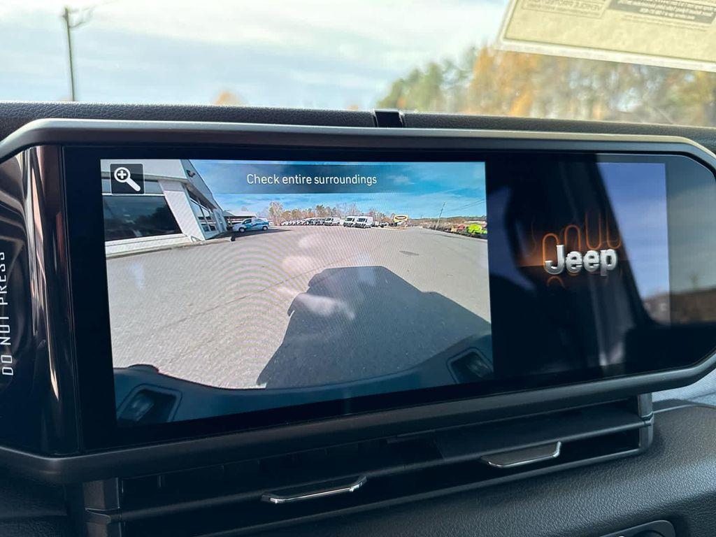 new 2026 Jeep Gladiator car, priced at $49,897