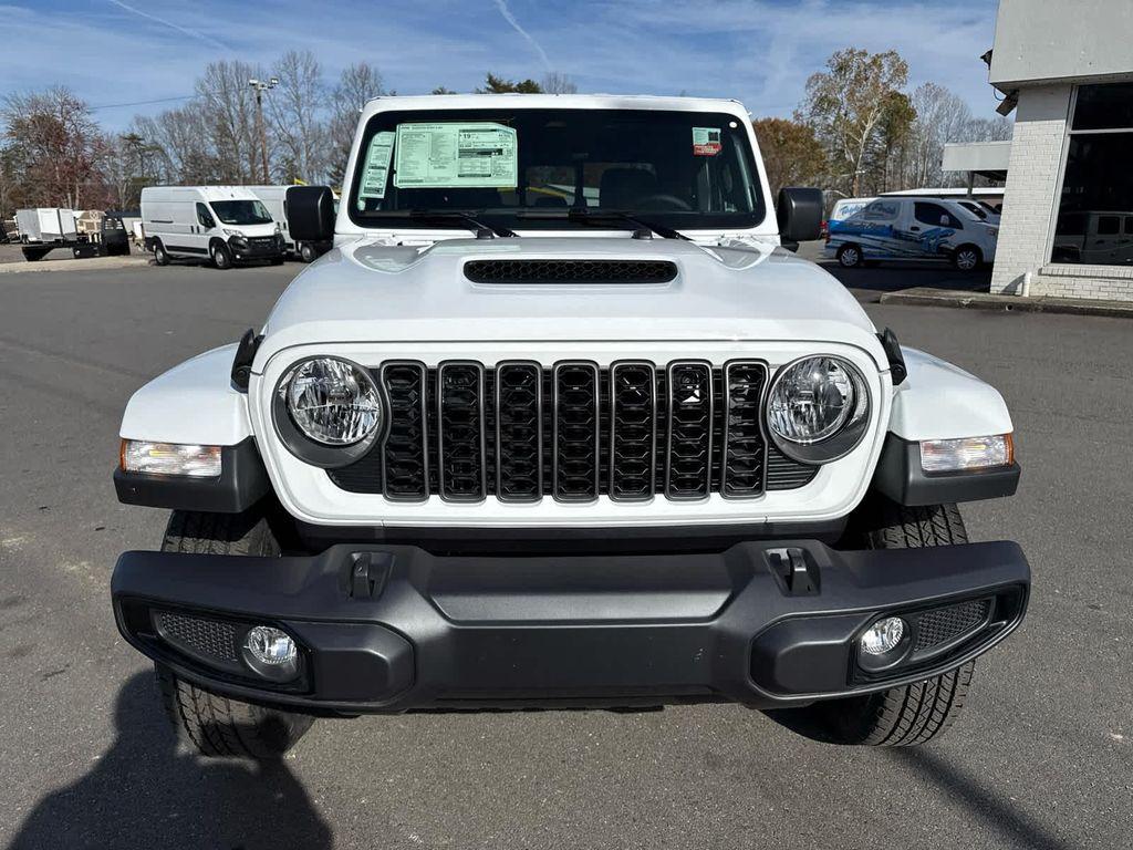 new 2026 Jeep Gladiator car, priced at $49,897