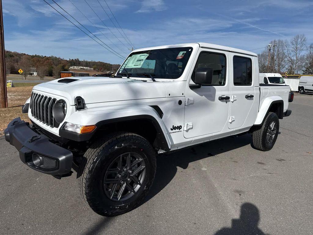 new 2026 Jeep Gladiator car, priced at $49,897