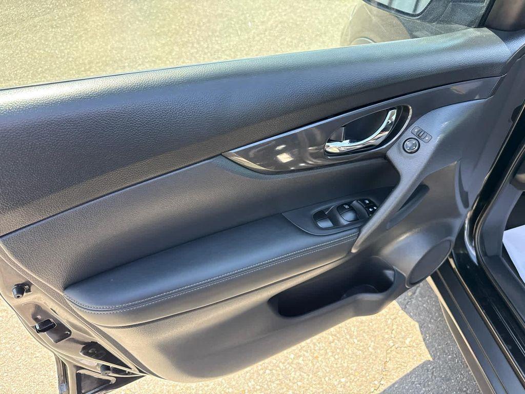 used 2017 Nissan Rogue car, priced at $9,796