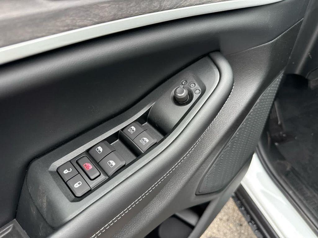 new 2026 Jeep Grand Cherokee L car, priced at $49,423