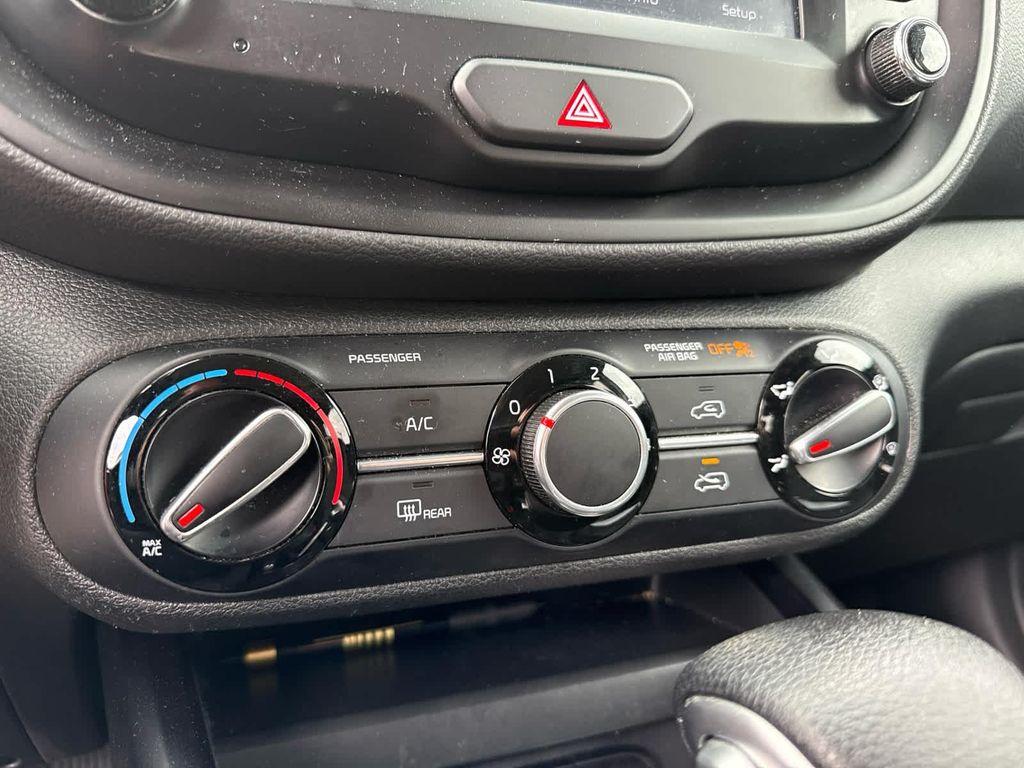 used 2021 Kia Soul car, priced at $11,396