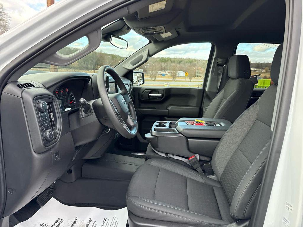 used 2024 Chevrolet Silverado 1500 car, priced at $40,697