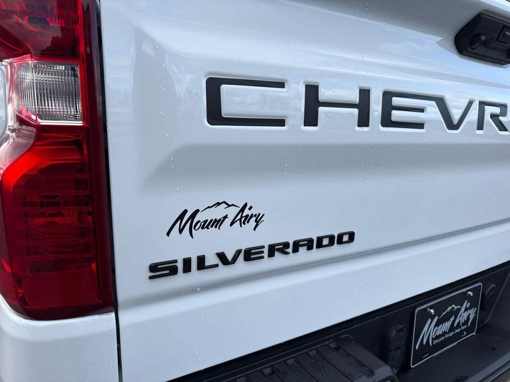 used 2024 Chevrolet Silverado 1500 car, priced at $40,697