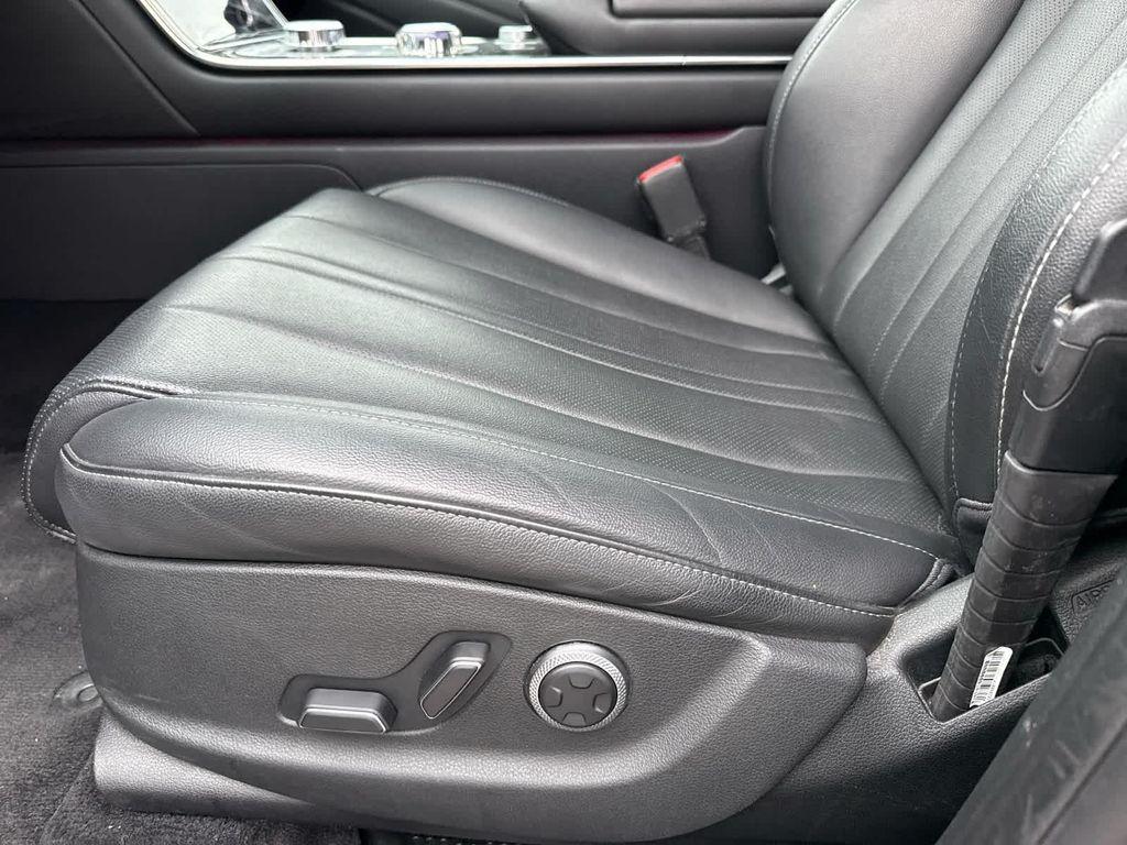 used 2025 Genesis GV80 car, priced at $41,999