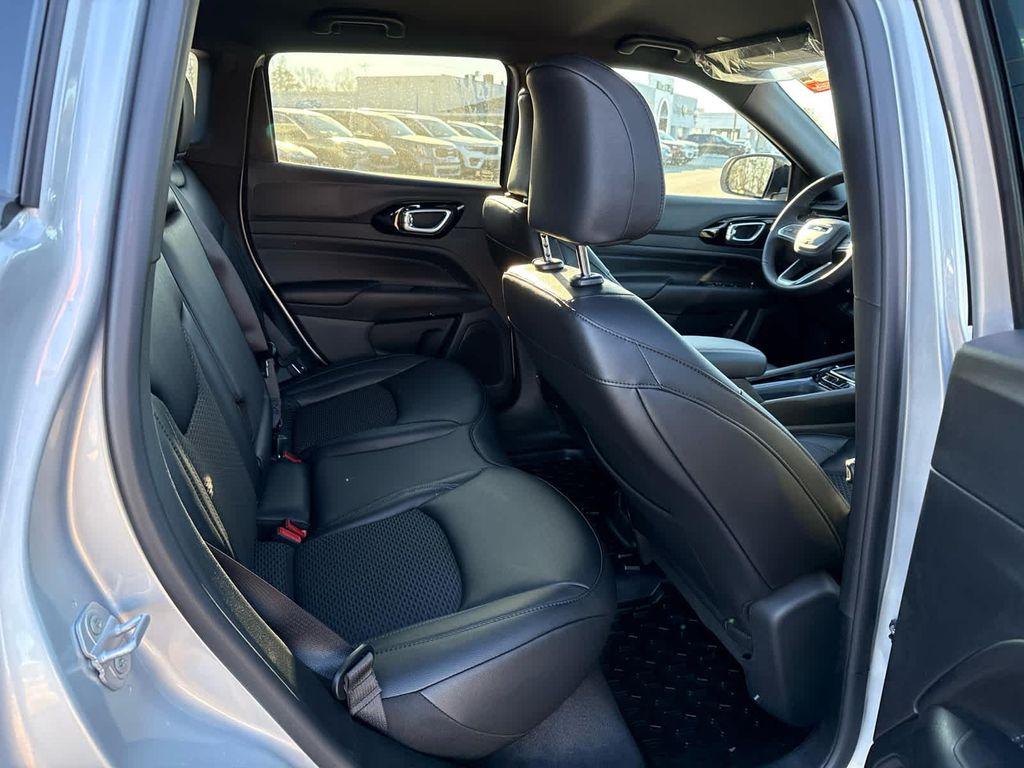 new 2026 Jeep Compass car, priced at $32,641