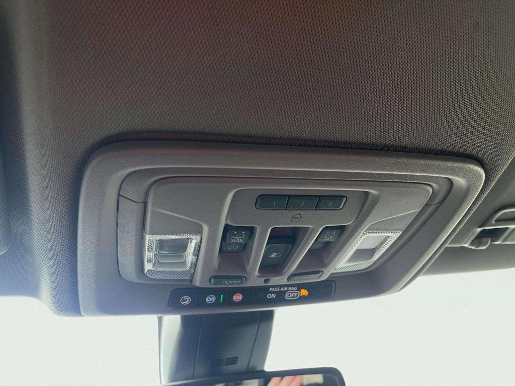 used 2021 GMC Sierra 1500 car, priced at $42,795