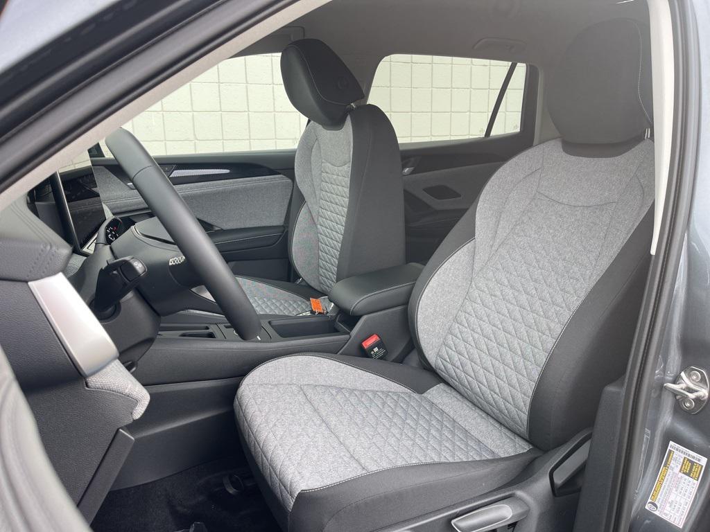 new 2026 Volkswagen Tiguan car, priced at $32,295