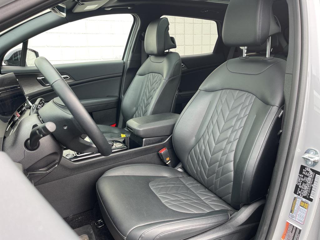 used 2025 Kia Sportage car, priced at $33,721