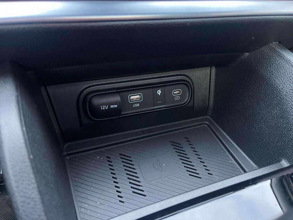 used 2025 Kia Sportage car, priced at $33,798