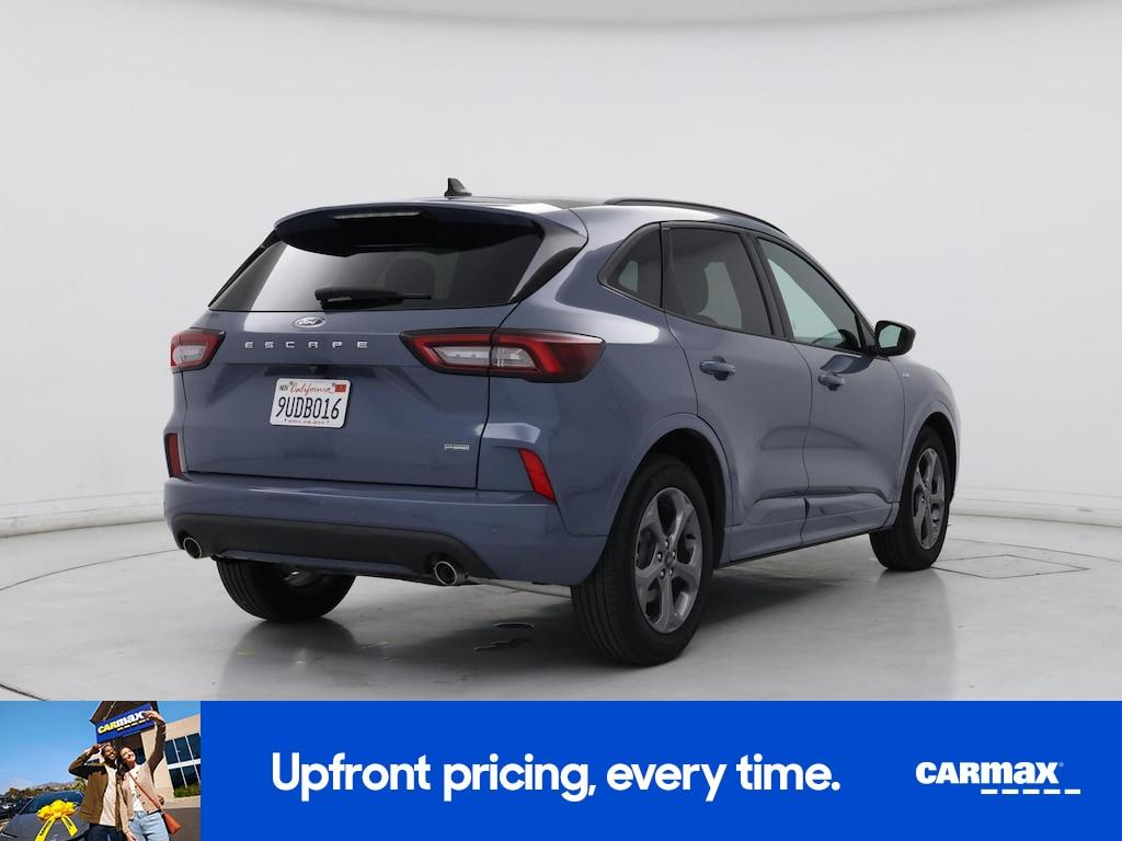 used 2024 Ford Escape car, priced at $27,998