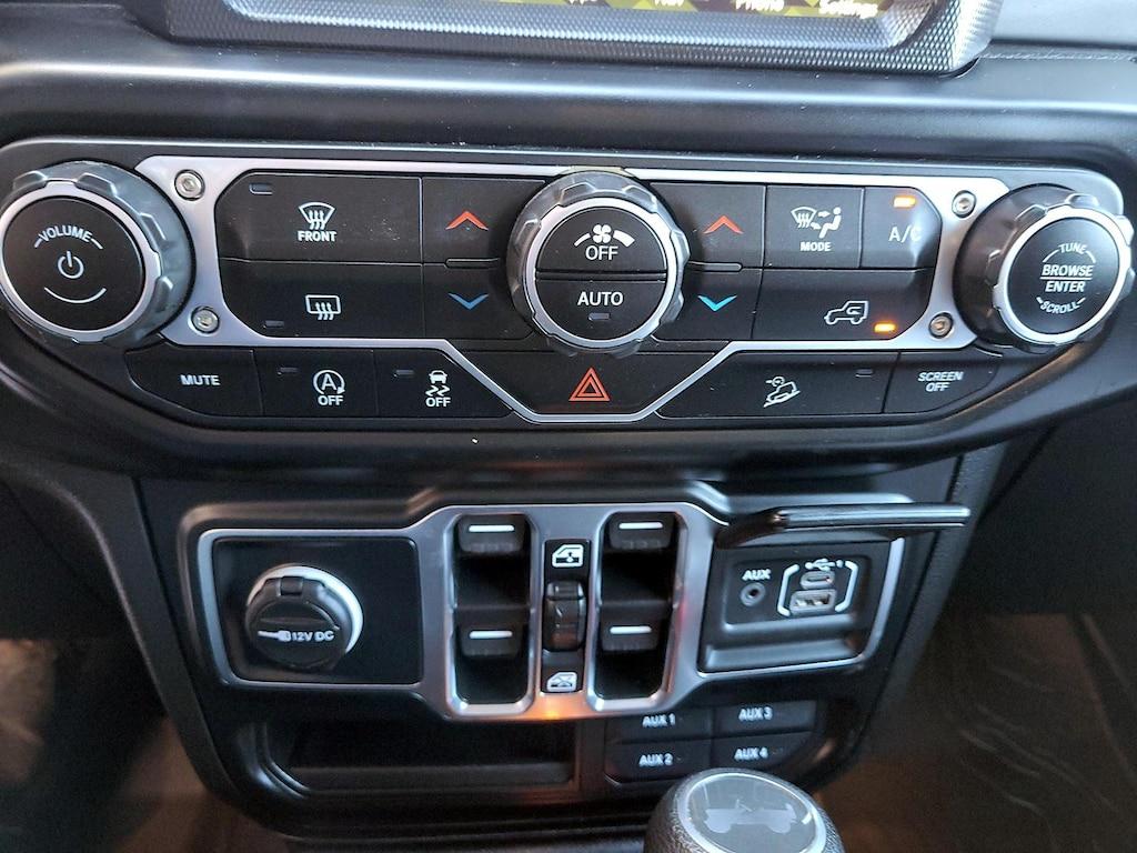 used 2021 Jeep Wrangler car, priced at $30,998