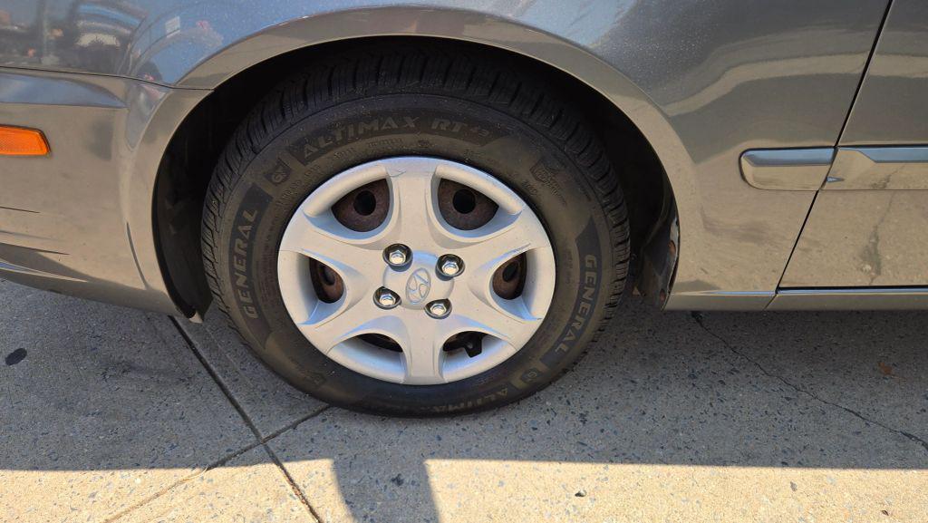 used 2005 Hyundai Accent car, priced at $6,990
