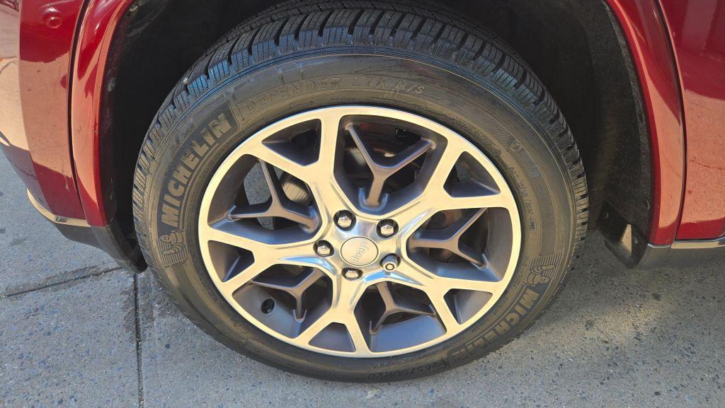 used 2018 Jeep Grand Cherokee car