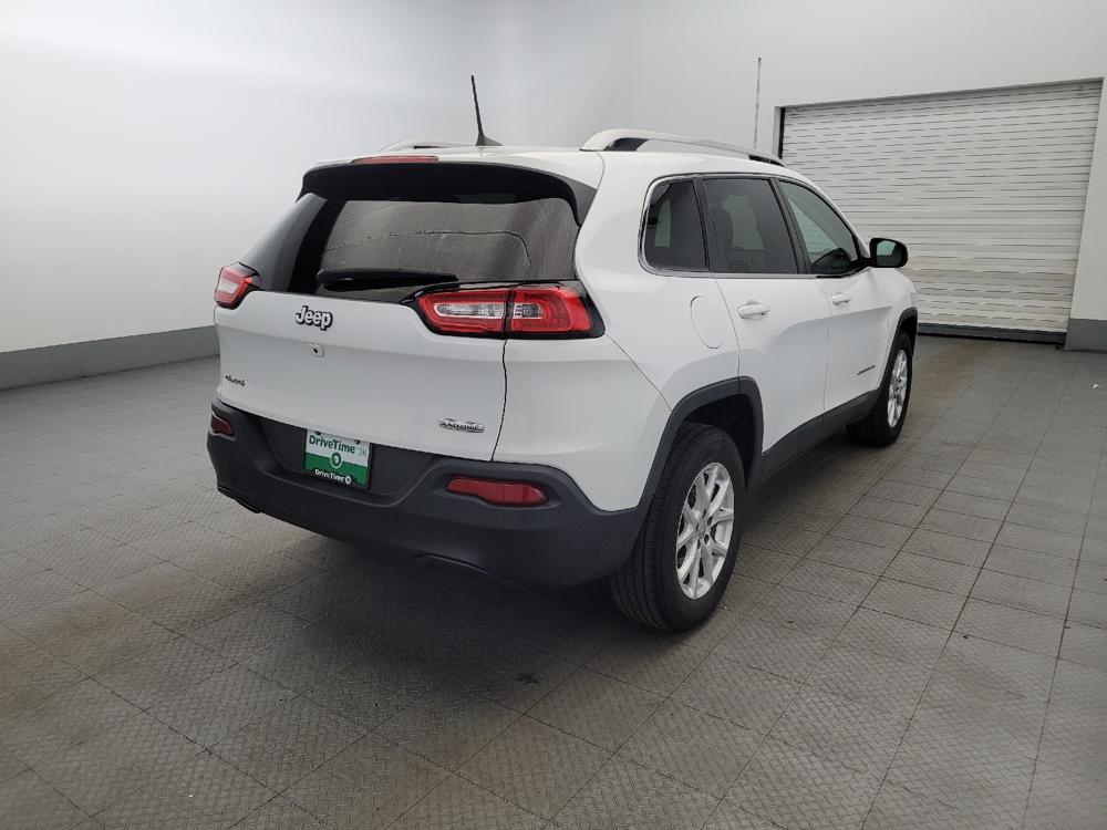 used 2018 Jeep Cherokee car, priced at $21,495