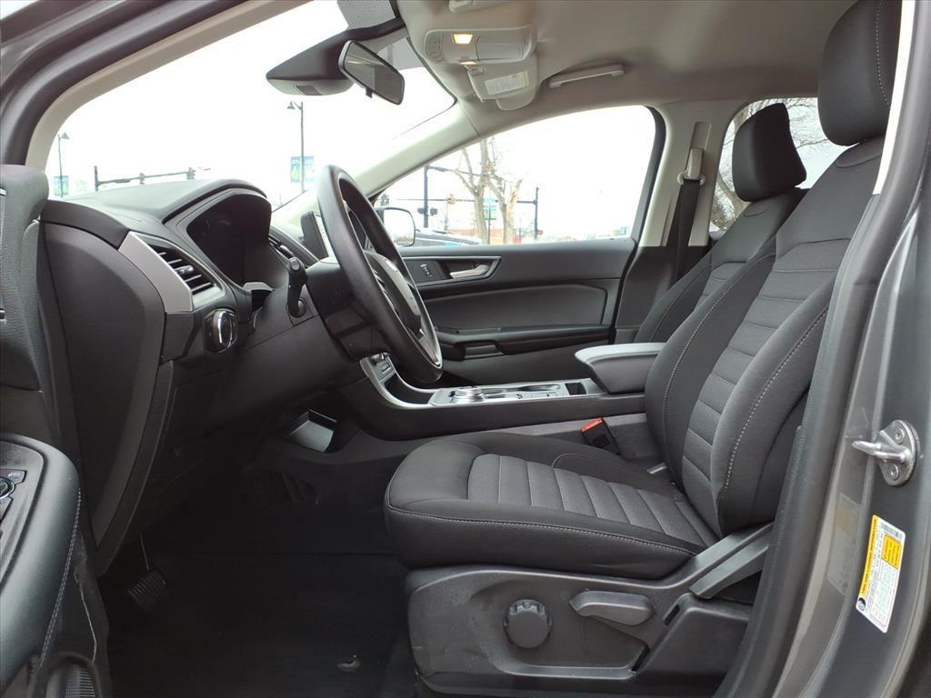 used 2024 Ford Edge car, priced at $25,000
