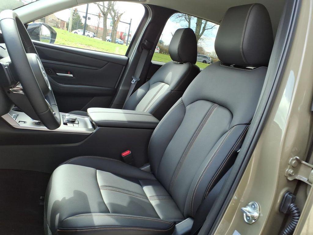 new 2026 Mazda CX-70 PHEV car, priced at $45,626