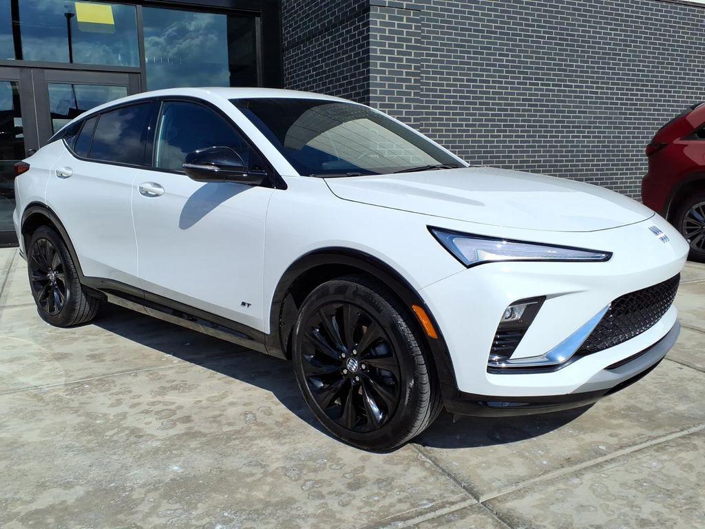 used 2025 Buick Envista car, priced at $25,000