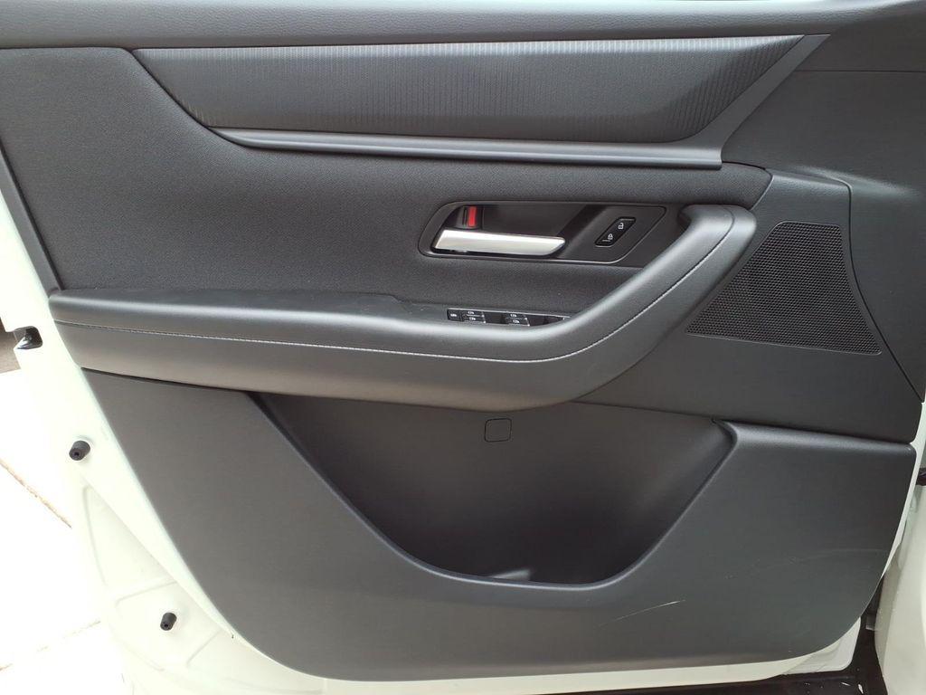 new 2026 Mazda CX-70 PHEV car, priced at $45,690