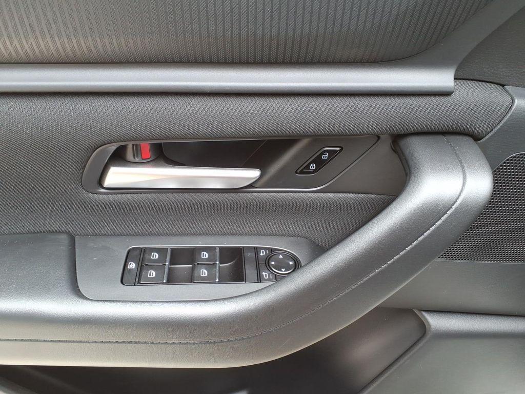 new 2026 Mazda CX-70 PHEV car, priced at $45,690