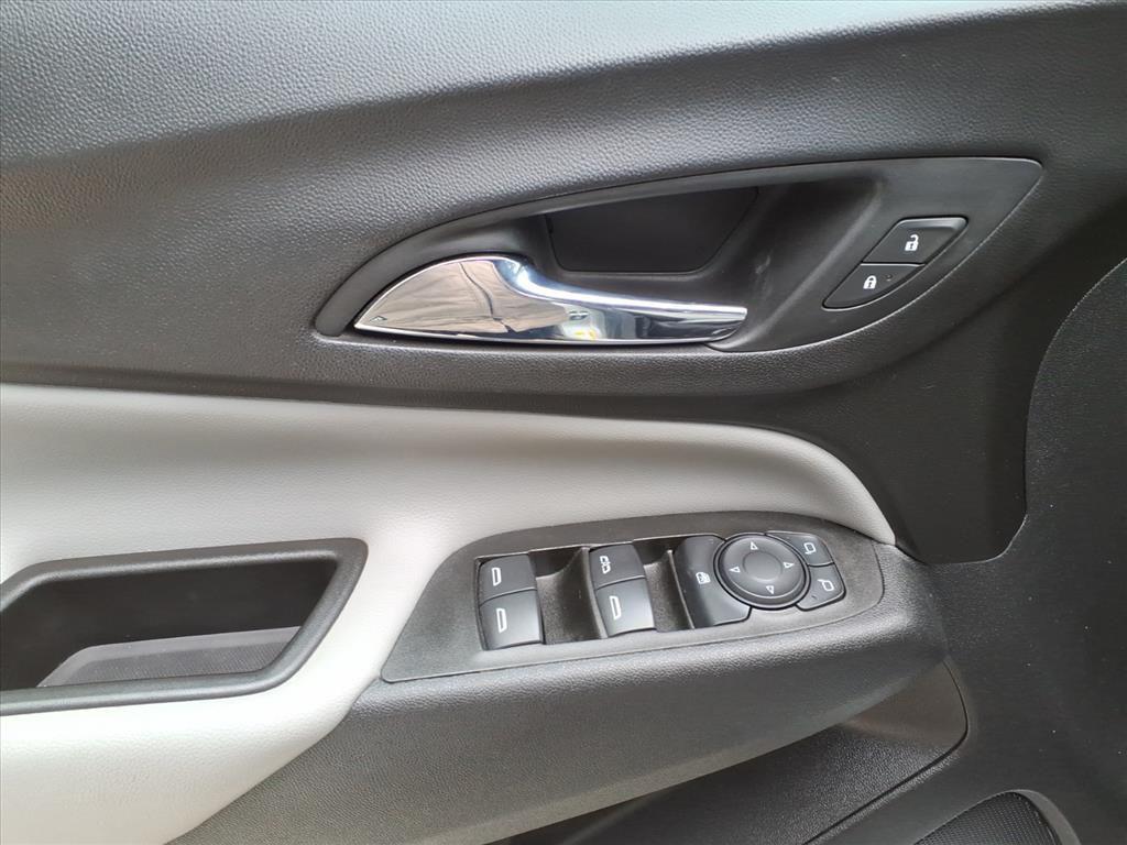 used 2021 Chevrolet Equinox car, priced at $19,500