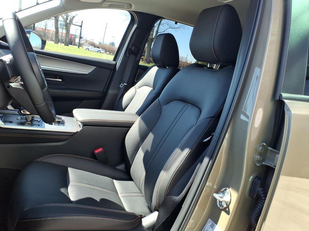 new 2026 Mazda CX-70 PHEV car, priced at $48,495