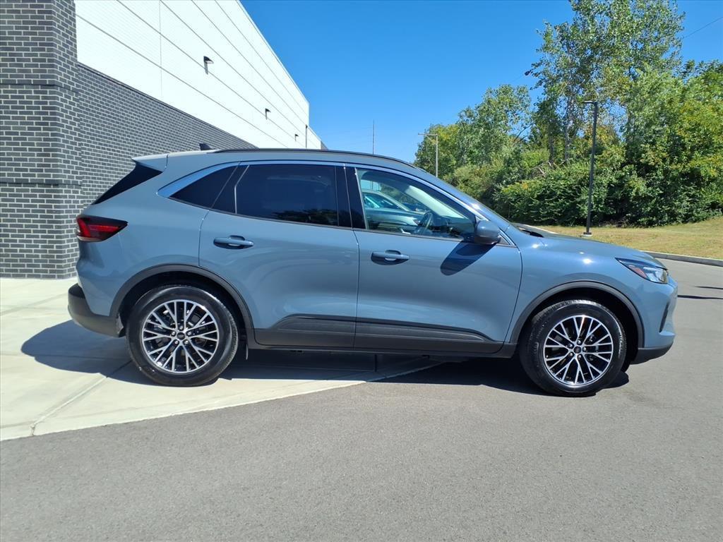 used 2023 Ford Escape PHEV car, priced at $21,500