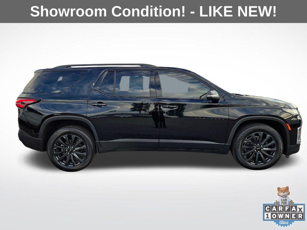 used 2024 Chevrolet Traverse car, priced at $39,967