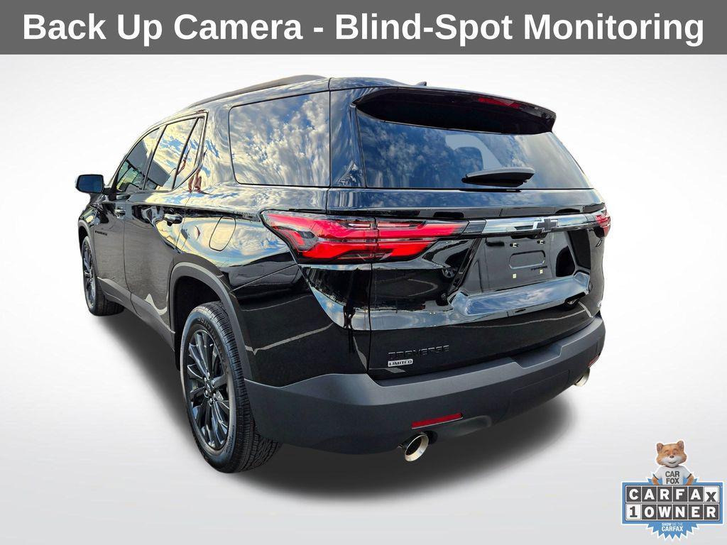 used 2024 Chevrolet Traverse car, priced at $39,967
