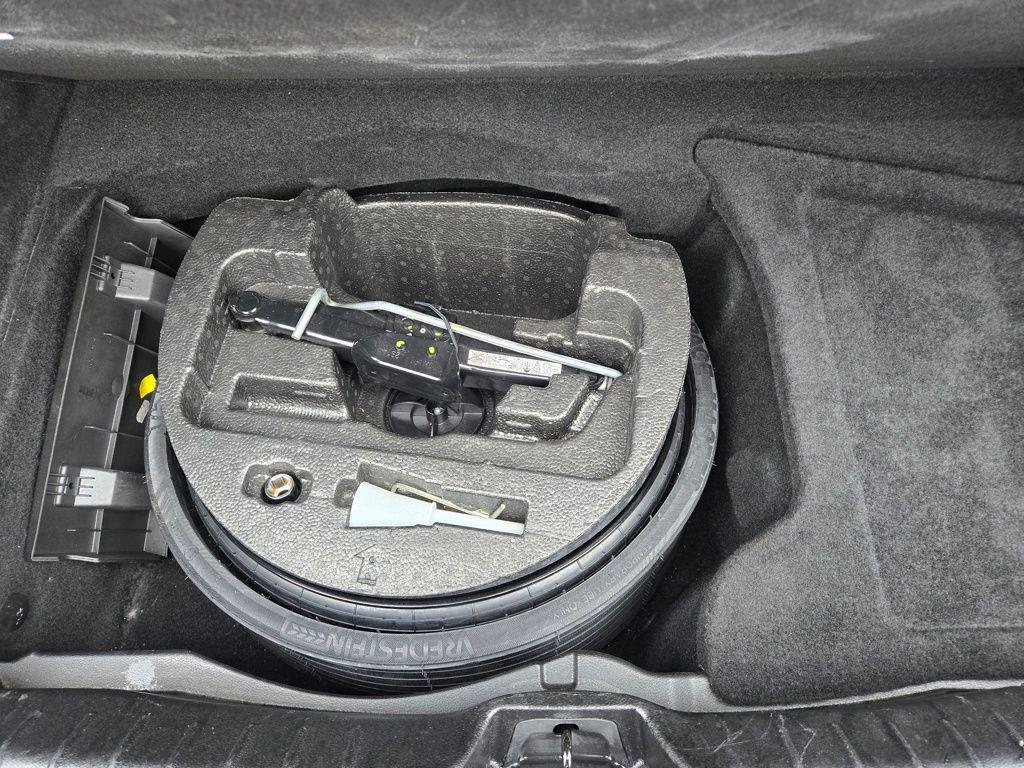 used 2015 Maserati Ghibli car, priced at $16,967