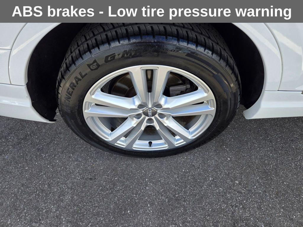 used 2018 Audi Q7 car, priced at $18,567