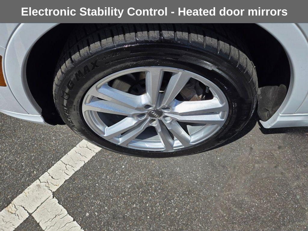 used 2018 Audi Q7 car, priced at $18,567