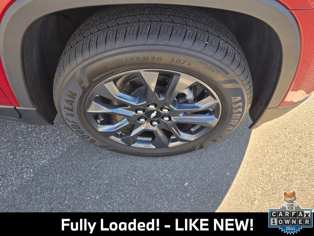 used 2021 Chevrolet Traverse car, priced at $27,967