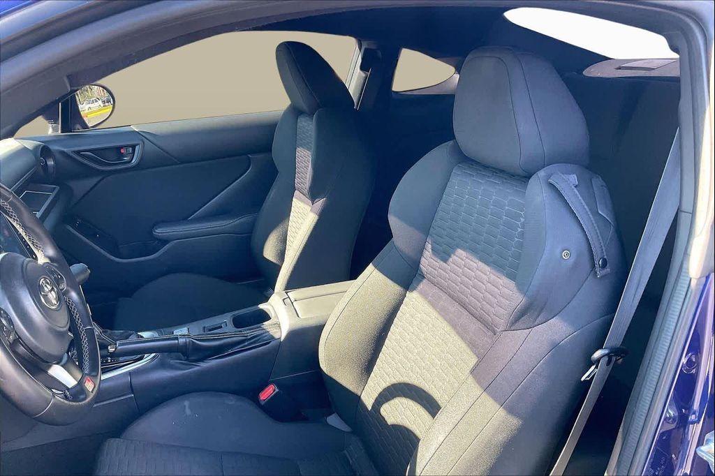used 2023 Toyota GR86 car, priced at $29,000